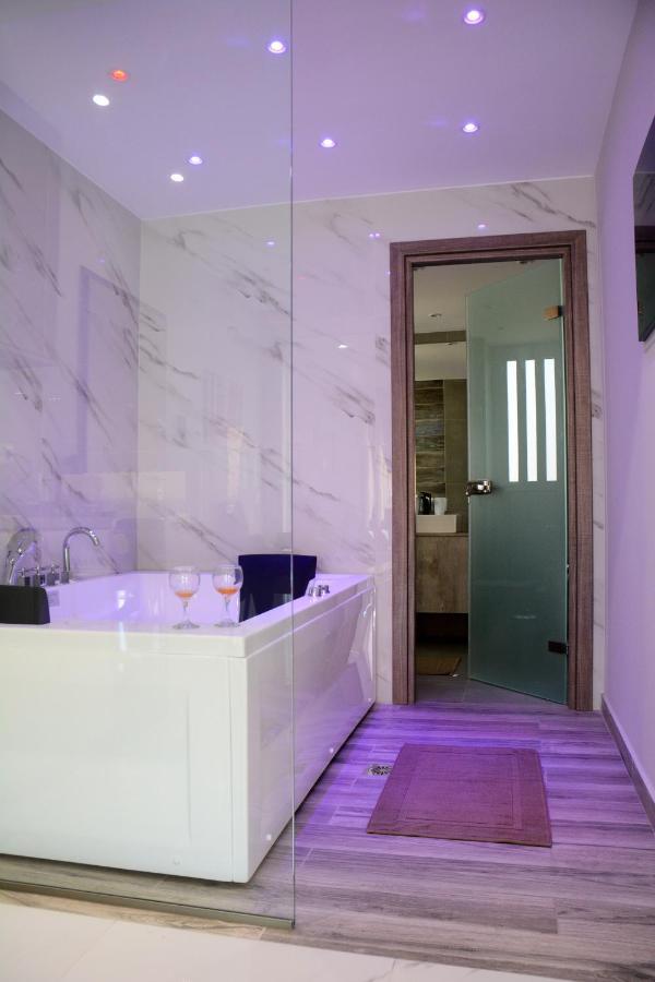 Dafni Luxury Suites Atény Exteriér fotografie